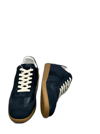 Maison Margiela marinblå sneakers