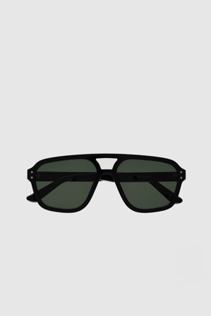 Jet Black - green solid lens
