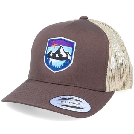 Wild Spirit - Brun trucker Keps - Starry Mountain Badge Brown/Khaki Trucker @ Hatstore