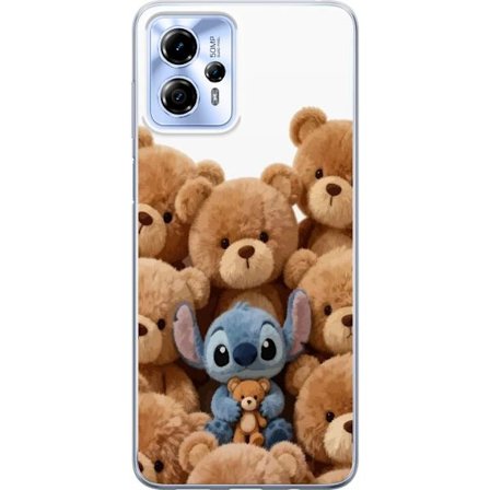 Kompatibel Mobilcover til Motorola Motorola Moto G13 Sød og sikker illustration med Stitch omgivet af bamser, der skaber en varm og legende følelse