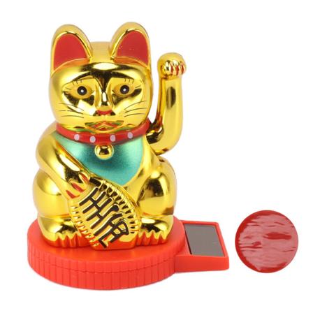 Solcelledrevet vinkende arm kattefigur, der byder velkommen med vinkende hånd, pote op, rigdom, held og lykkekat til held, penge og held Gold