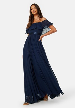 Goddiva Pleated Chiffon Off Shoulder Maxi Dress Navy Klær