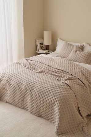 &Home - Päiväpeite Heaven Dottie - Beige - Päiväpeitteet - 150X250 - - Homeroom