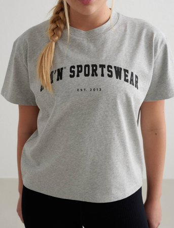 aim ́n Varsity Boxy T-Shirt - Grey - XL