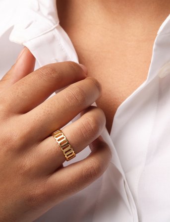 Design Letters Link Together Ring - Gold - ONE SIZE