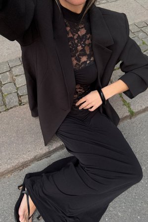 NA-KD Lace Detail Maxi Dress - Festkjoler - Sort - L (EU 42-44)