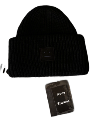 Svart mössa från Acne Studios