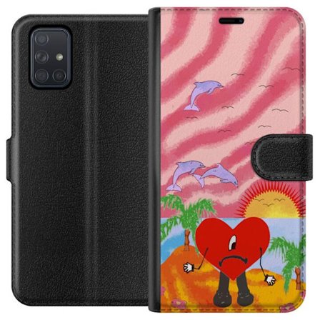 Kompatibelt Lommeboketui til Samsung Galaxy A71 Bad Bunny i en fargerik quiltet jakke med hjertemønster og solbriller i moderne gatestil