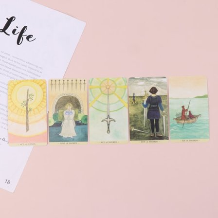 IC NYTT Mara Lunne Tarot-korttipeli Lautapeli Englanninkieliset pelipaketit Monivärinen yksi koko