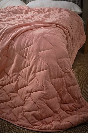 Jotex - Tagesdecke Rosa - RORY - Kaufe Tagesdecken bei Jotex