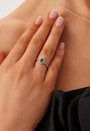 LILY AND ROSE Bianca Ring - Emerald Emerald Klær