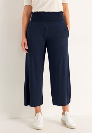 Cellbes of Sweden - Mjuk trikåbyxa med smockad resårmidja Liv - marin - för damer - 50/52