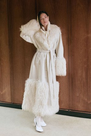 Jourdan Sloane x NA-KD Manteau en fausse fourrure de laine mélangée - Manteaux en fausse fourrure - Crème - EU 34