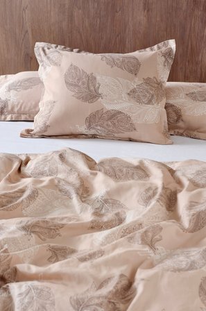 Jotex - Putetrekk i Sateng Nougat - FANNY - Kjøp Putevar hos Jotex