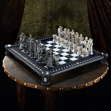 Harry Potter Final Challenge Chess Set