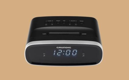 GRUNDIG Clock Black