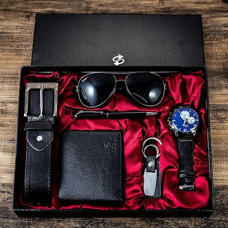 Herre klokke belte sett briller belte lommebok nøkkelring stor urskive kvarts