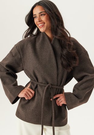 VERO MODA - Awsijina Ls V-neck Short Jacket - Coffee Bean - Kläder - - Bubbleroom