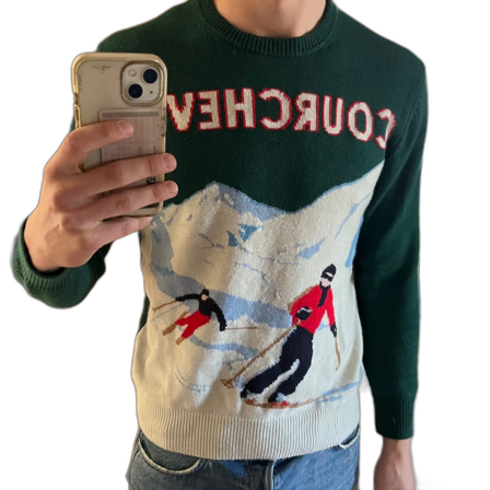 Grön tröja med skidmotiv från St. Barth