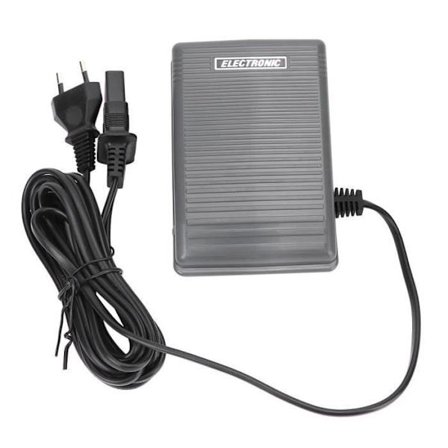 Eiffel-jalkapoljin ja virtajohto Brother-ompelukoneeseen 220-240V EU