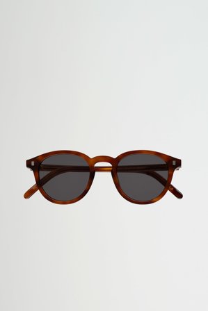 Nelson Amber - grey solid lens