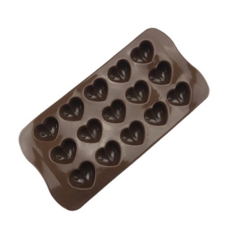 Form med 15 hjärtformade håligheter, set med 4 silikonpärlor