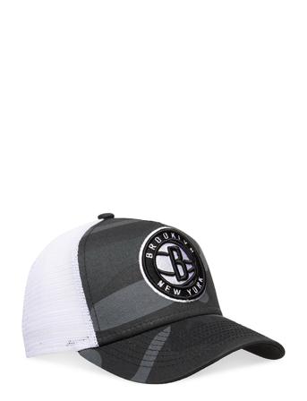 Chyt Nba Camo Trucker Br T Accessories Headwear Caps Multi/mønstret New Era