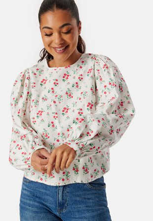 Pieces Pcminna Back Button Top Klær