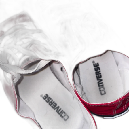 Röda sneakers från Converse