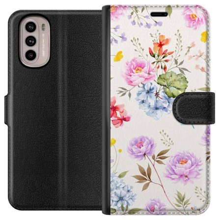 Kompatibelt Plånboksfodral till Motorola Motorola Moto G31 Floralt mönster med handmålade blommor, fjärilar och insekter i romantisk skandinavisk