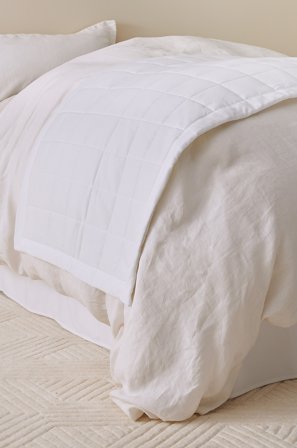 Jotex - Hotellsengeteppe Hvit - LINDEN - Kjøp Sengetepper hos Jotex