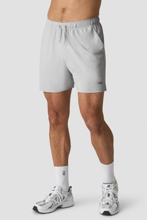 Stride Shorts Lunar Grey