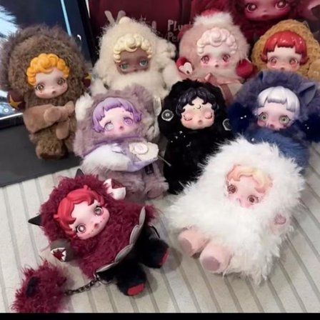 SKULL PANDA Sleepless Theater SP 3. sukupolven vinyylipehmusteinen avaimenperä Blind Box Sleepless Theater - Satunnainen yksi