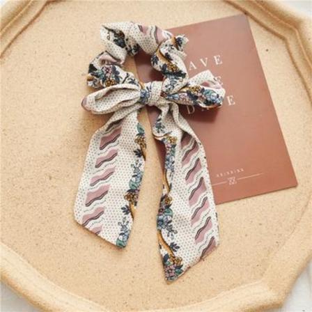 Klassisk Scrunchie rosett vintage tryck blommor band färger White White and pink