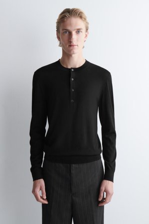COS Homme Haut Henley Slim En Laine Mérinos Jumper in Noir