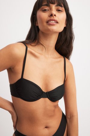 NA-KD Haut de bikini froncé - Bikinis - Noir - EU 70C