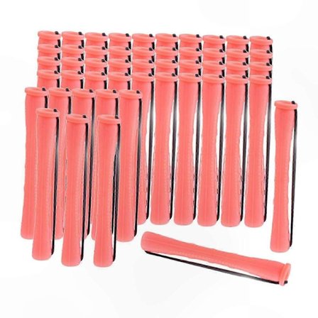 Pienet keskikokoiset suuret permanenttirullat luonnollisen aaltoilevan hiuksen muotoiluun