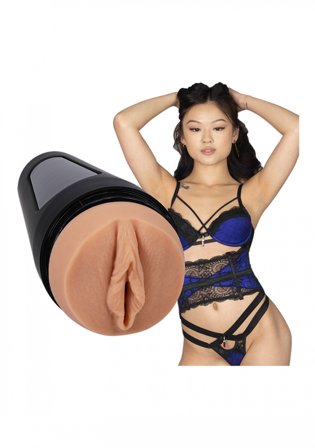 Main Squeeze Lulu Chu - Vuxen.se - Fleshlight, masturbator, lösvaginor, blowjob machine