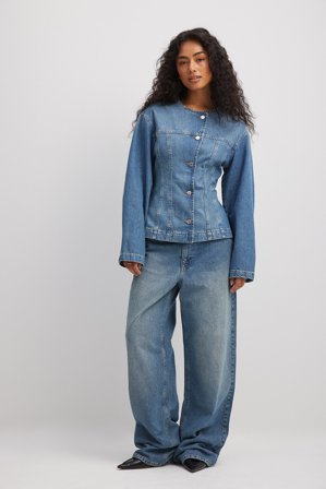NA-KD Lösa långa jeans med låg midja - Low waist jeans - Blå - EU 38