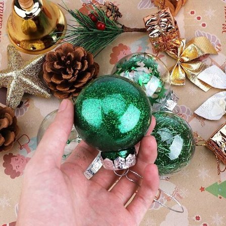 24 st gröna julgranskulor - 60 mm krossäkra dekorationer för dekoration av julgran