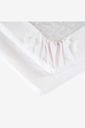 Redlunds - Satin-sengetøj - Hvid - Faconsyede lagner - 180X200 - Fra Homeroom