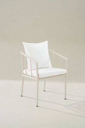 Jotex - Udendørs Stol Beige - MENTON - Køb Havestole & haveskamler hos Jotex