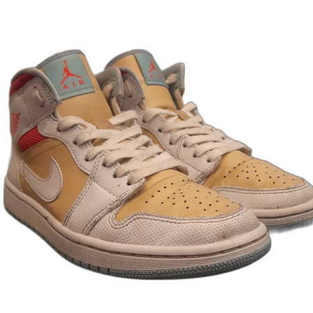Jordan 1 mid sesame