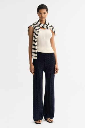 Soft Goat - Cable knit pants - Kashmirbyxor dam - L - Navy