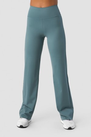 ICANIWILL - Nimble Straight Leg Pants Steel Blue - Bukser - Damer - Træningstøj fra ICIW