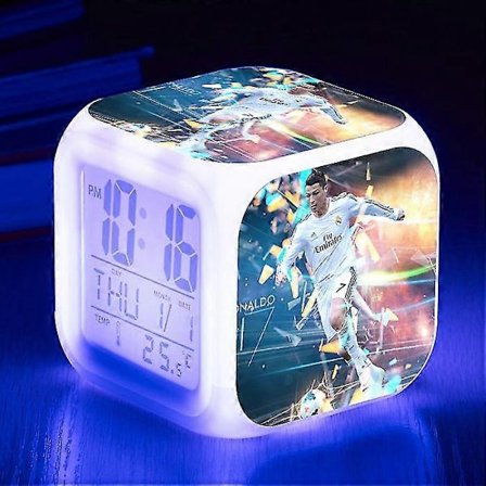 Cristiano Ronaldo Herätyskello Jalkapallon MM-liigaan, Pieni Herätyskello Luovalla Led-näytöllä Eri Tyyleissä - WELLNGS