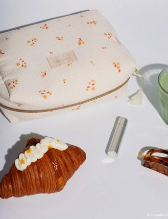 NOBODINOZ Waterproof Vanity Case Diva Opera - Cream - ONE SIZE