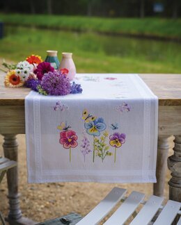 Stickpackung Tischläufer Veilchen