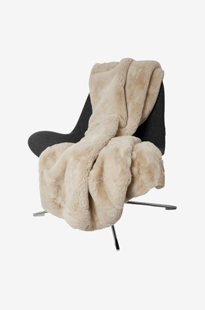 Skinnwille - Pledd Fluffy - Beige - Tepper & pledd - 120X180 - Fra Homeroom