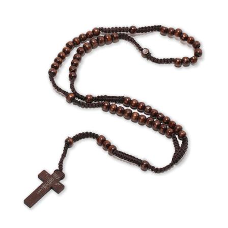 Långt Brunt Halsband Radband Av Trä Mörkbrun 8mm Träkulor Brun
